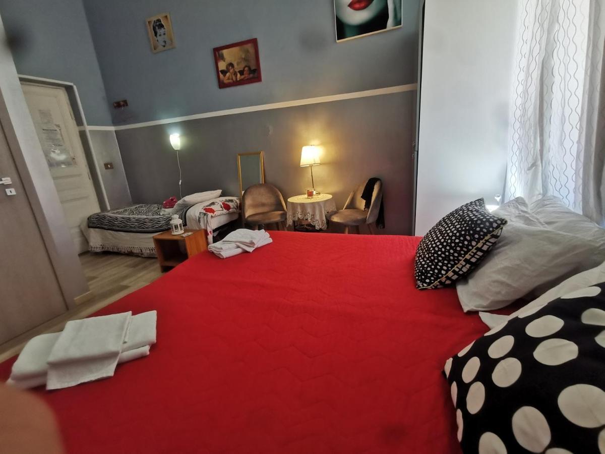 Roman Holidays Zewnętrze zdjęcie